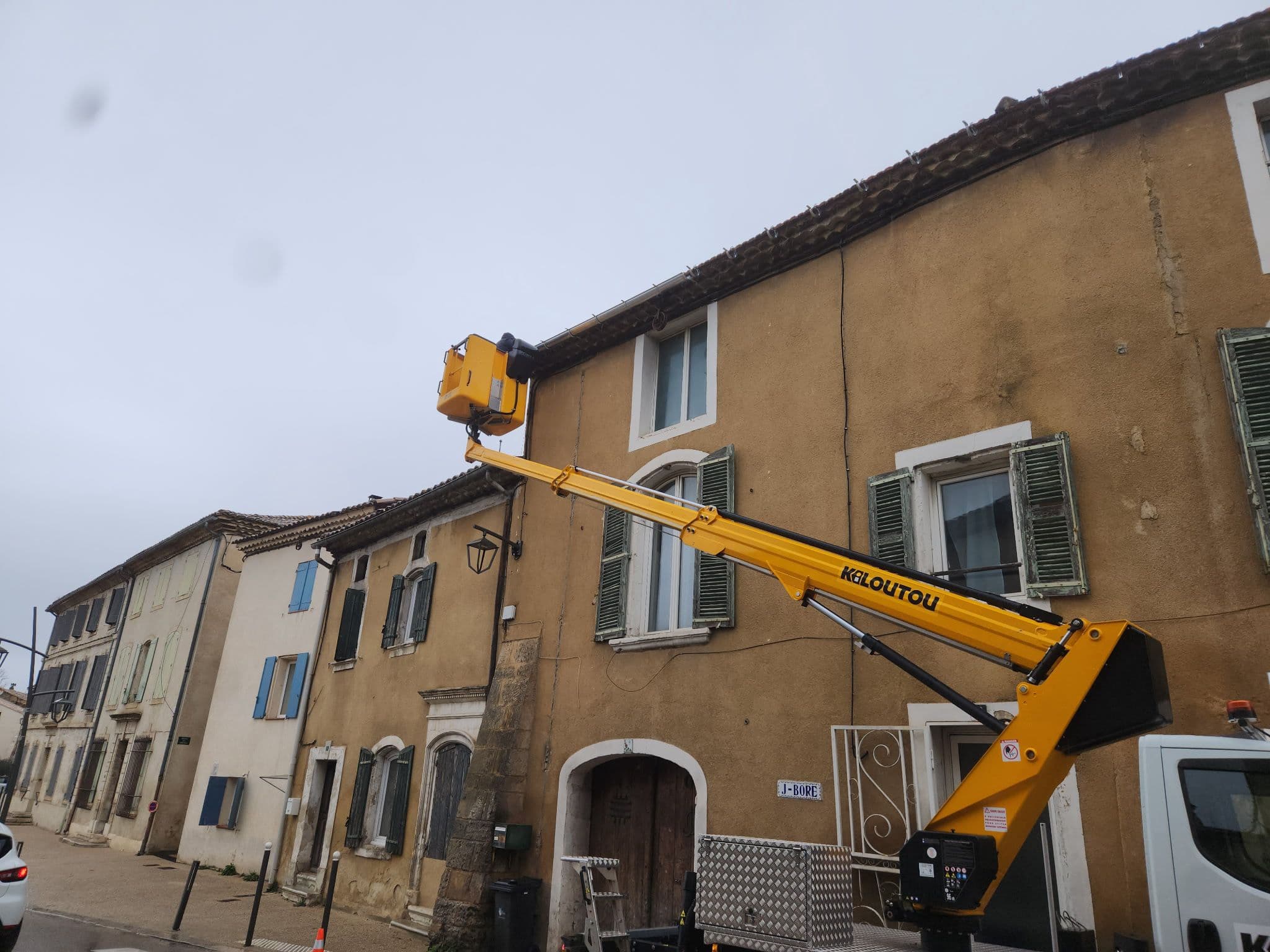 Pose de Gouttières en Centre-Ville